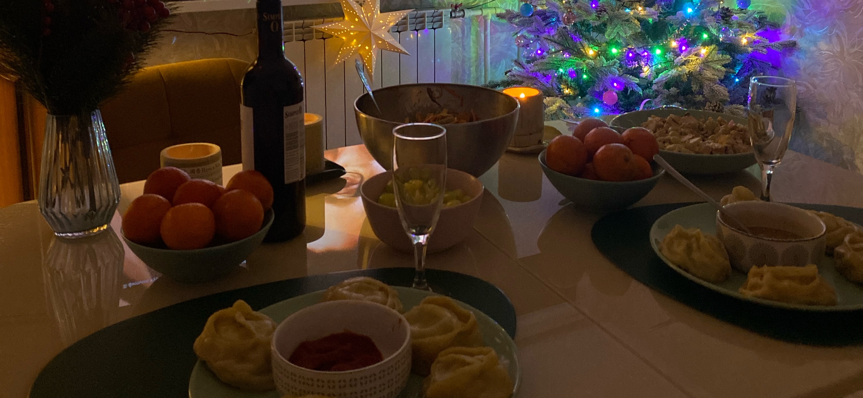 Мое застолье: скромный новогодний ужин на двоих с домашними мантами