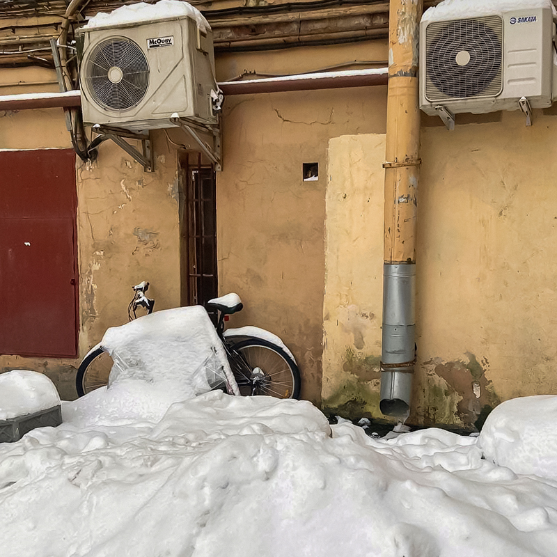 Снегоуборочная машина — редкий гость в нашем дворе