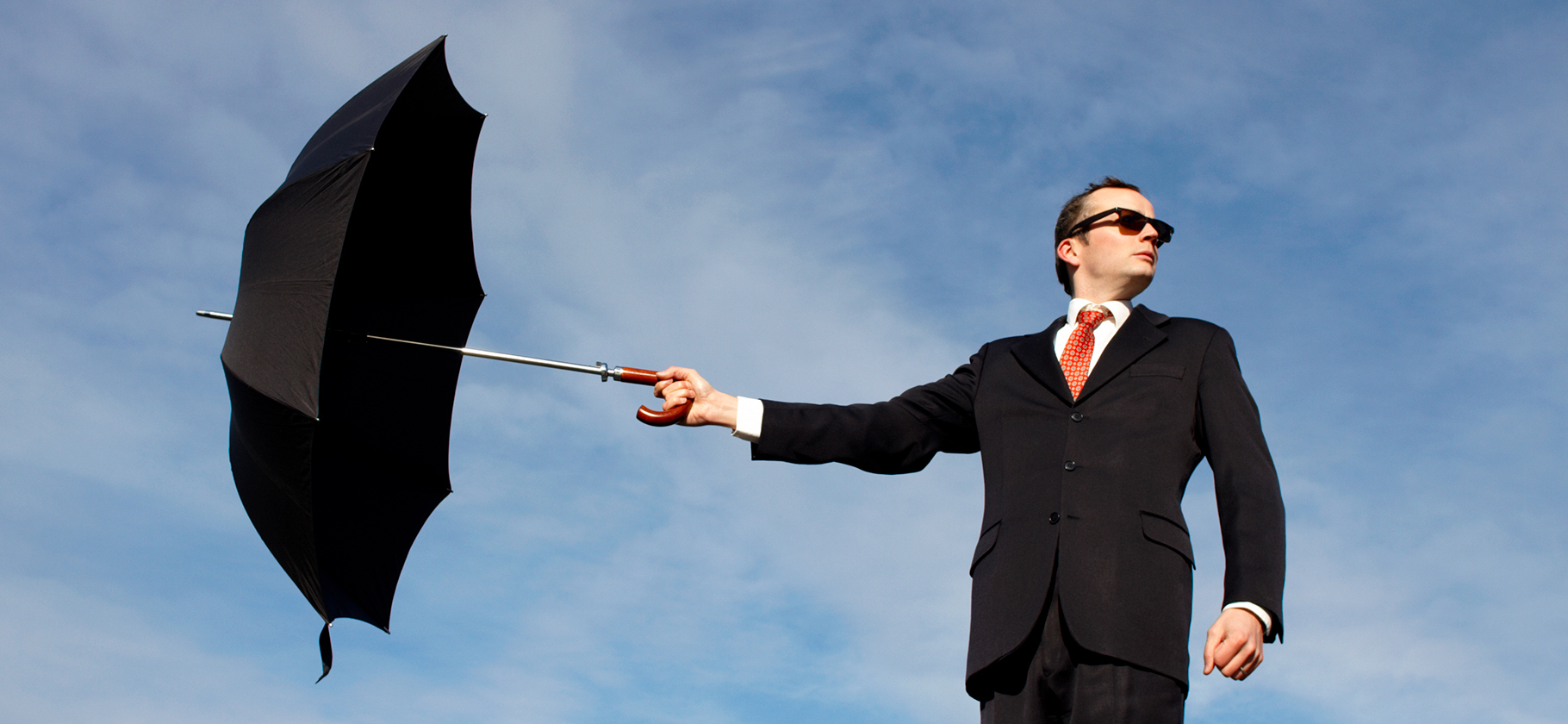 Средняя зарплата сотрудников россий­ских НПФ превысила 700 000 ₽ в месяц в 2025 году