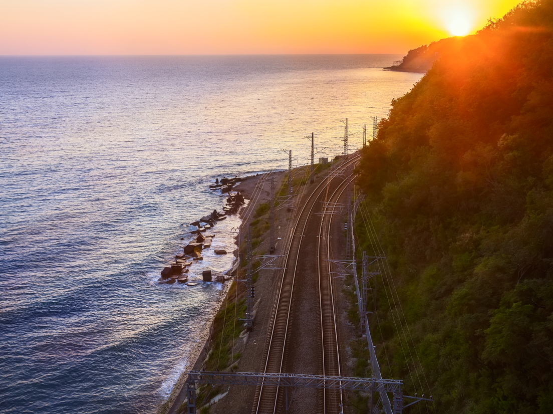 Железная дорога от Лазаревского до Сочи фото