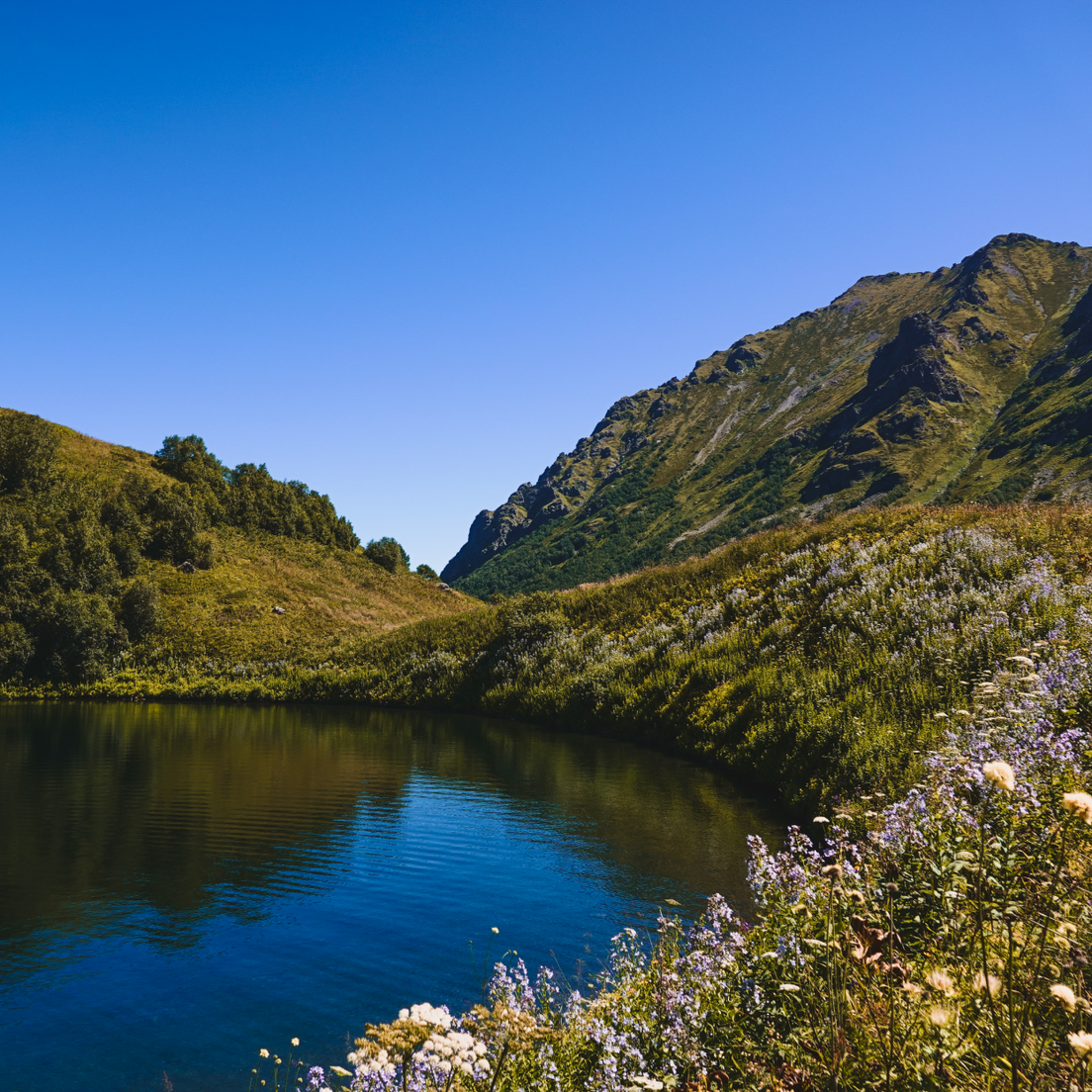 Бзерпинский карниз и его окрестности фото