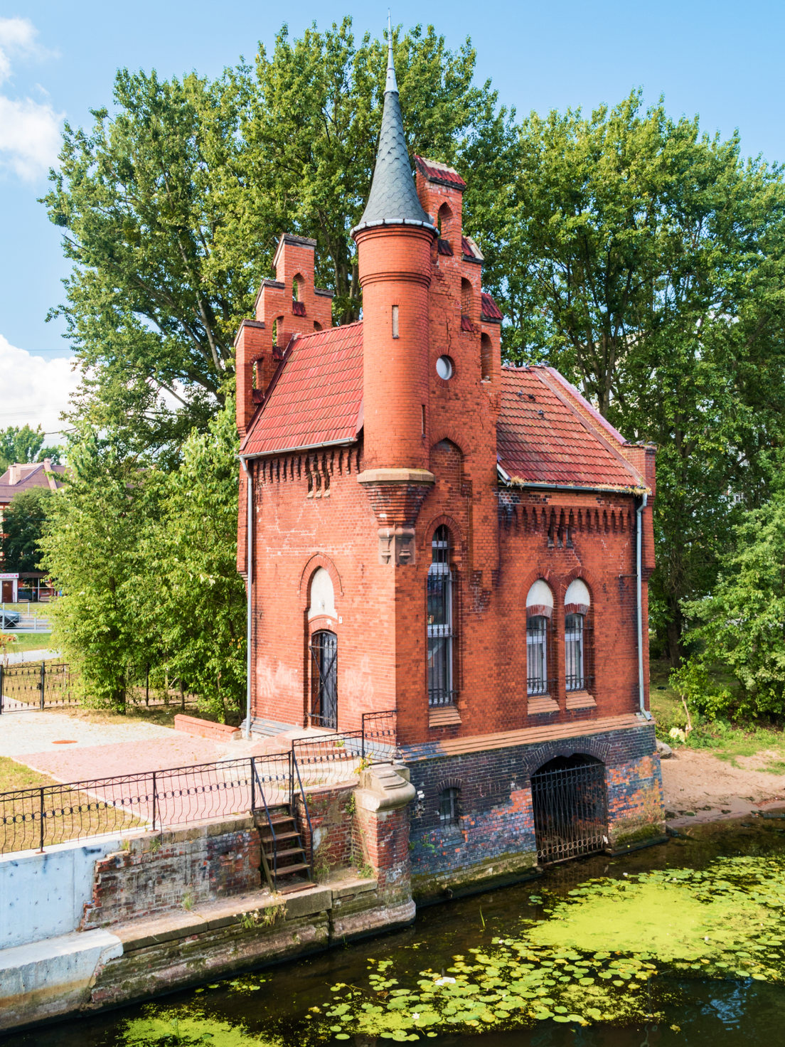 Дом смотрителя Высокого моста, фото