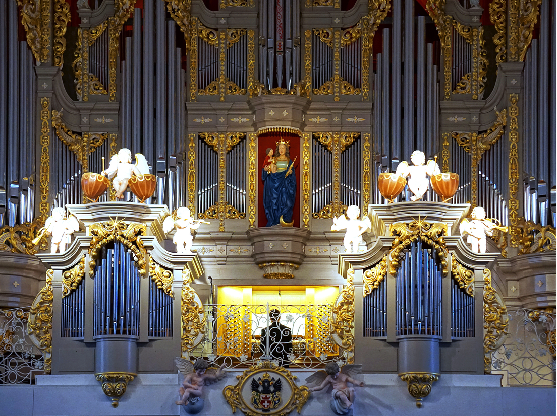 Орган в кафедральном соборе, фото