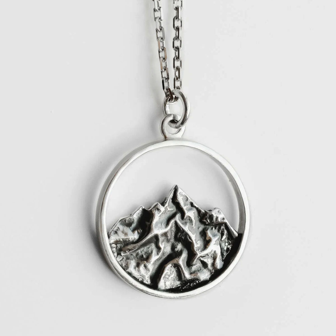 Кулон с вершиной Чугуш фото