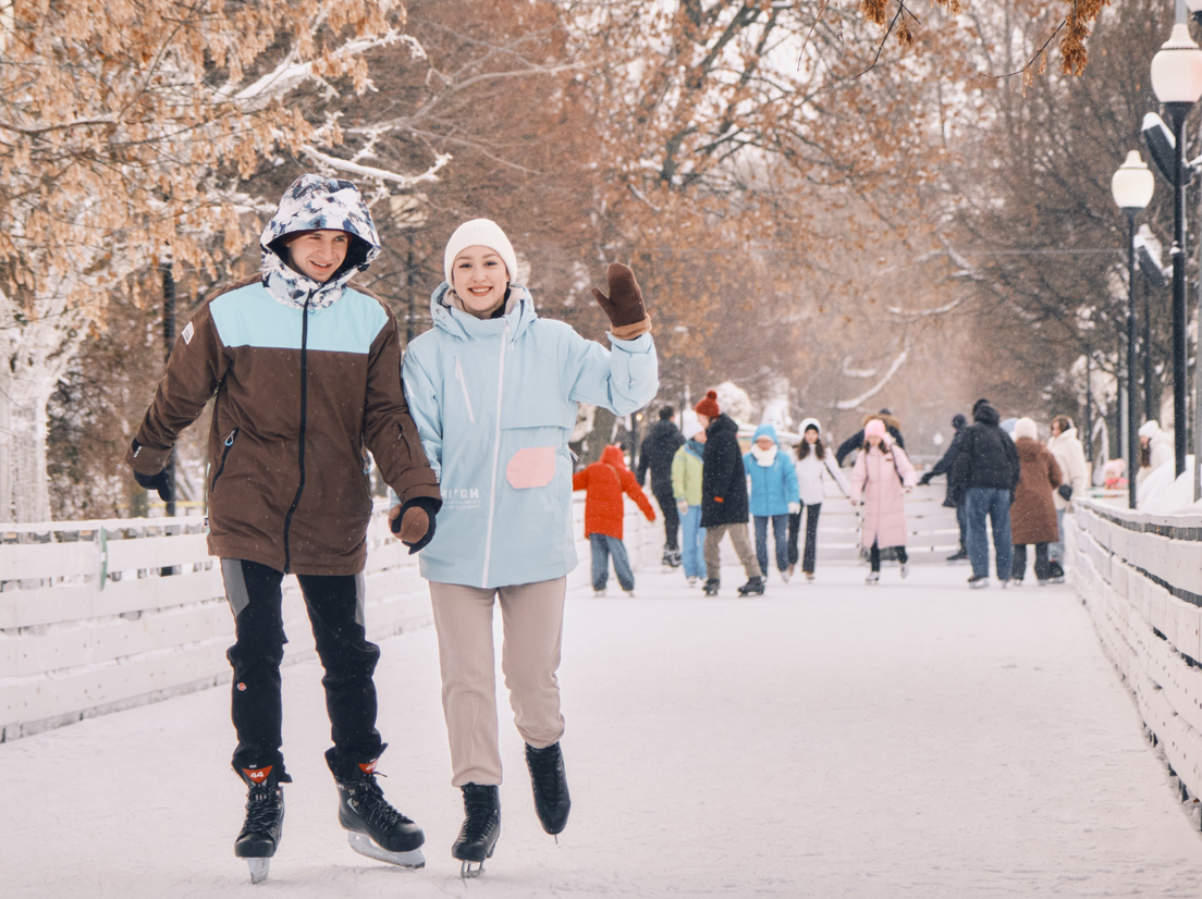 День святого Валентина в Москве: свидание на катке