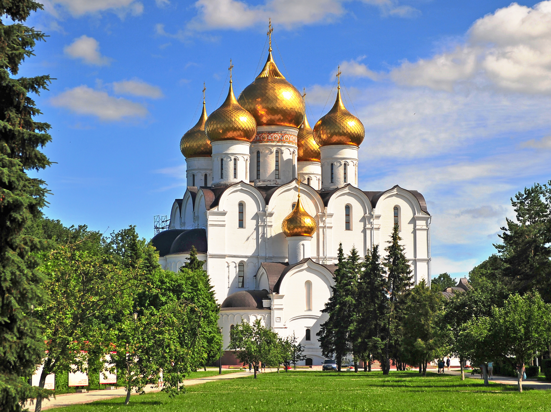 Успенский собор в Ярославле