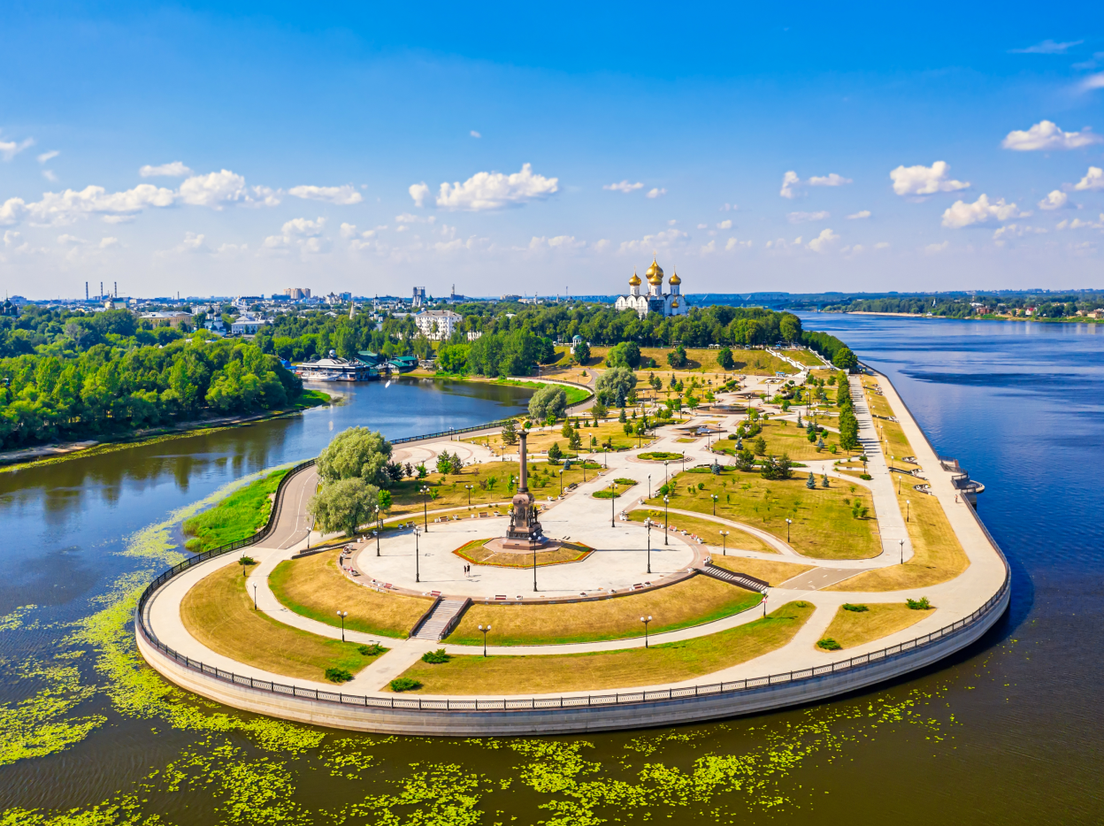 Парк «Стрелка» в Ярославле