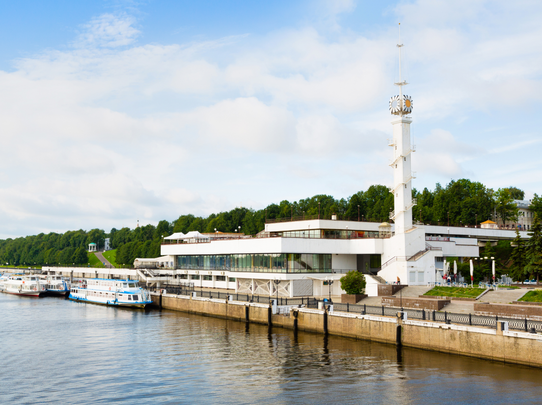 Речной вокзал в Ярославле