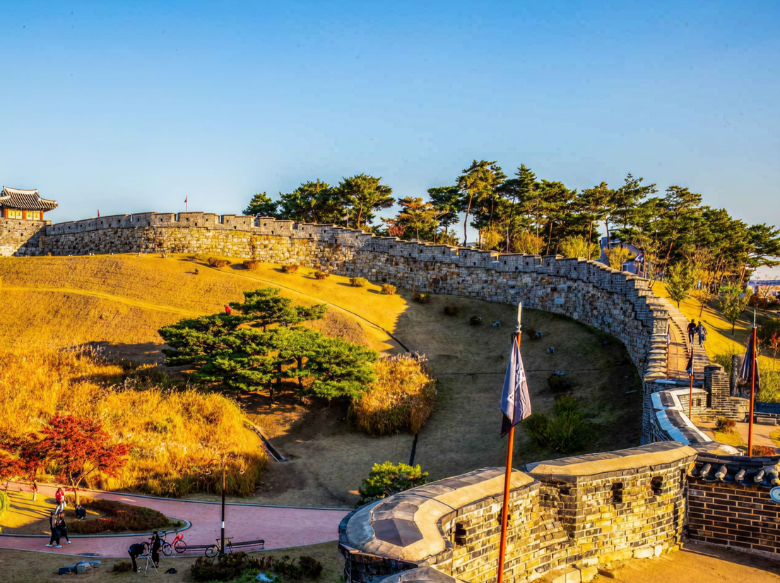 Крепость Хвасон в Южной Корее