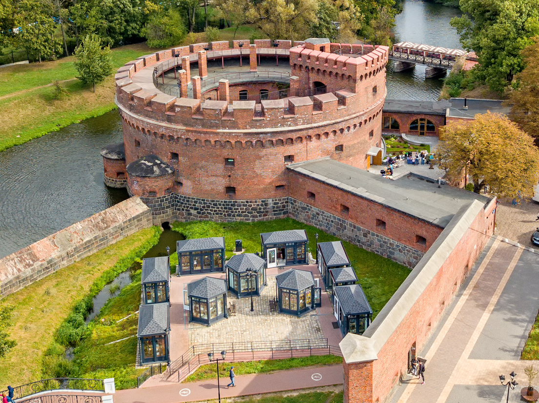 Музей внутри крепостной башни XIX века, фото